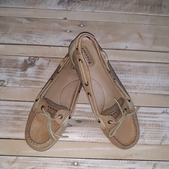 Sperry shoes ladies size 10